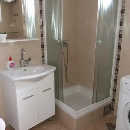 아파트 Center Tonka